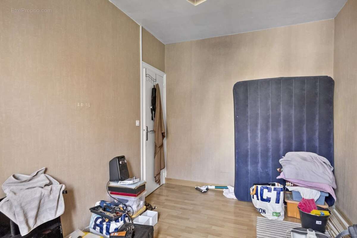 Appartement à AUBERVILLIERS