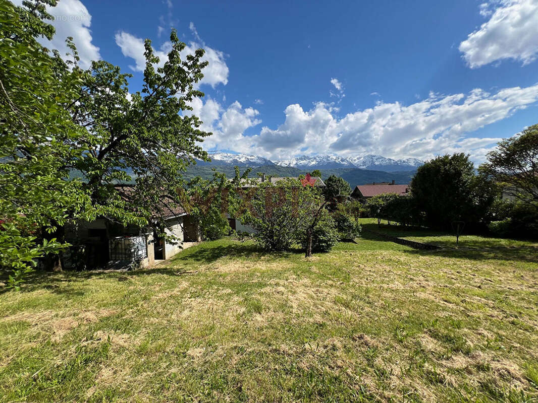 Emplacement exceptionnel avec vue et calme ! - photo 3