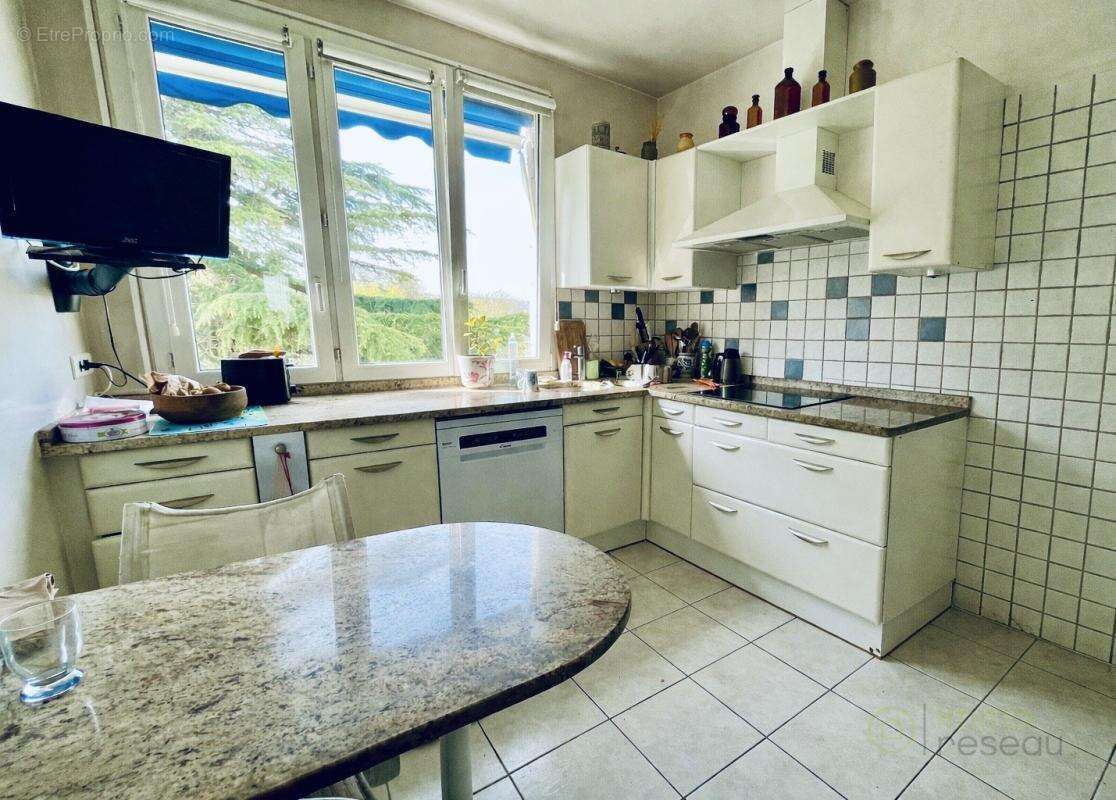 Appartement à BOUGIVAL
