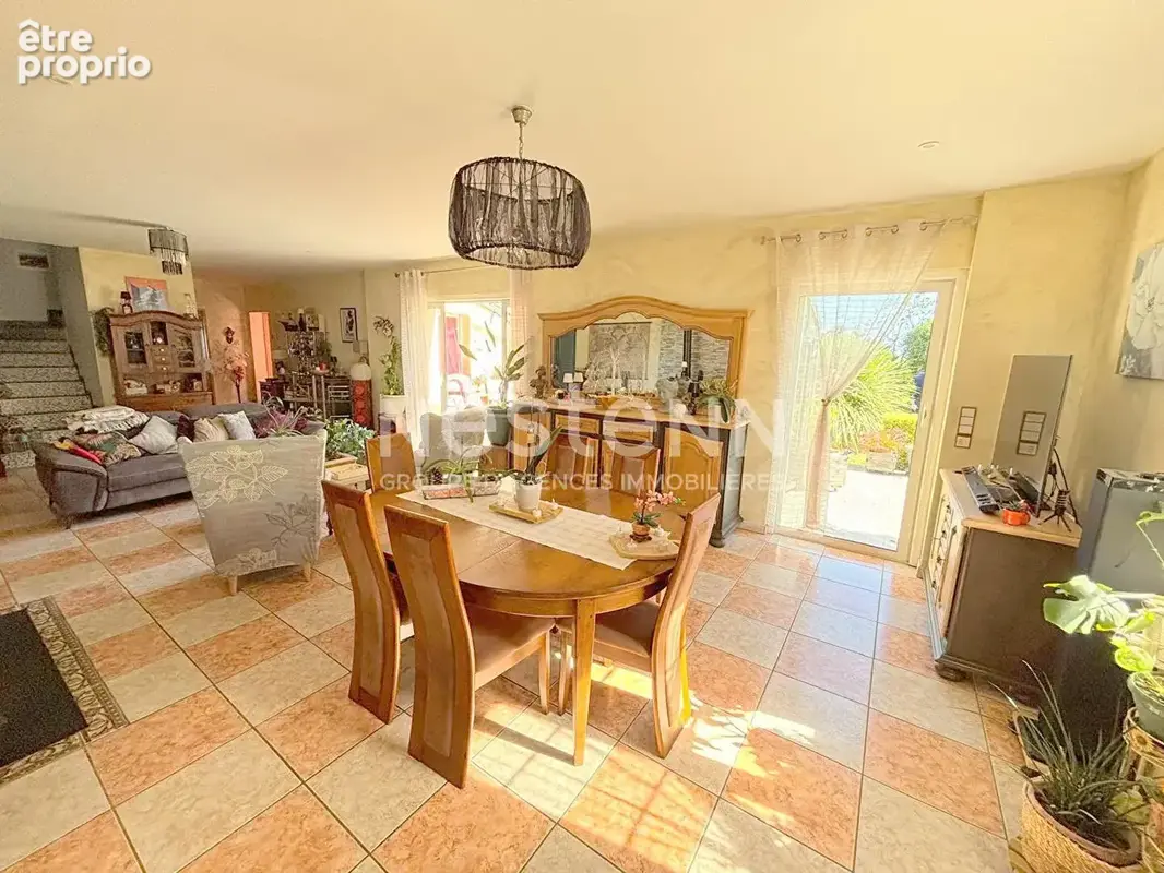 Maison Chaumont En Vexin - 254 m2 - 7 chambres - garage double - 1500m² de terrain - photo 6