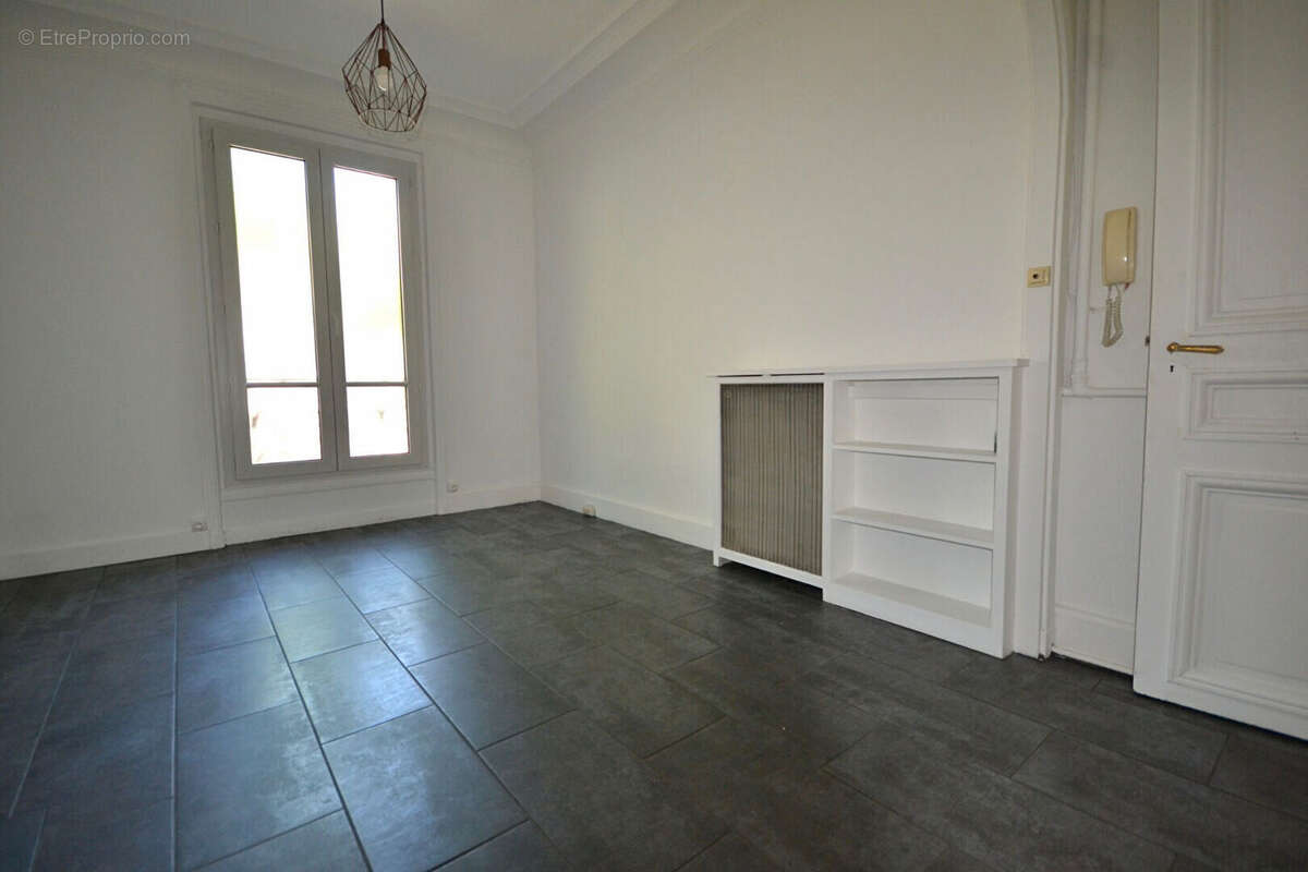 Appartement à PARIS-9E