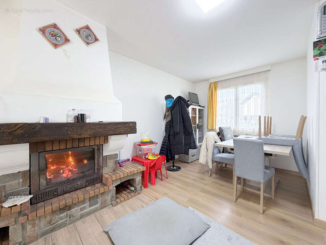 Maison à SCIONZIER