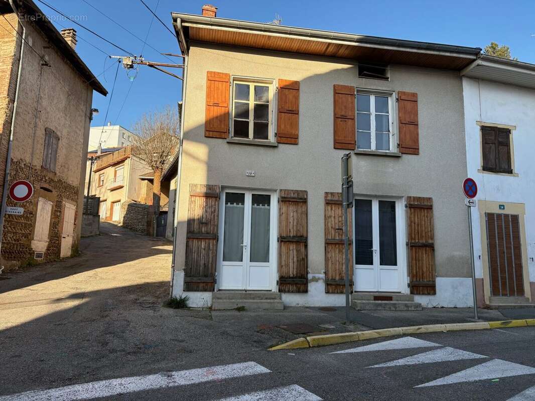 Maison à BEAUREPAIRE