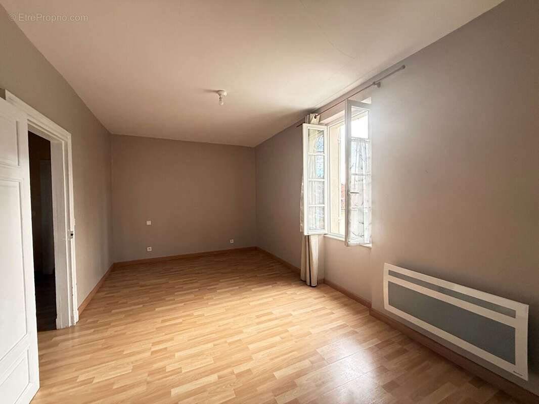 Maison à VILLENEUVE-SUR-LOT