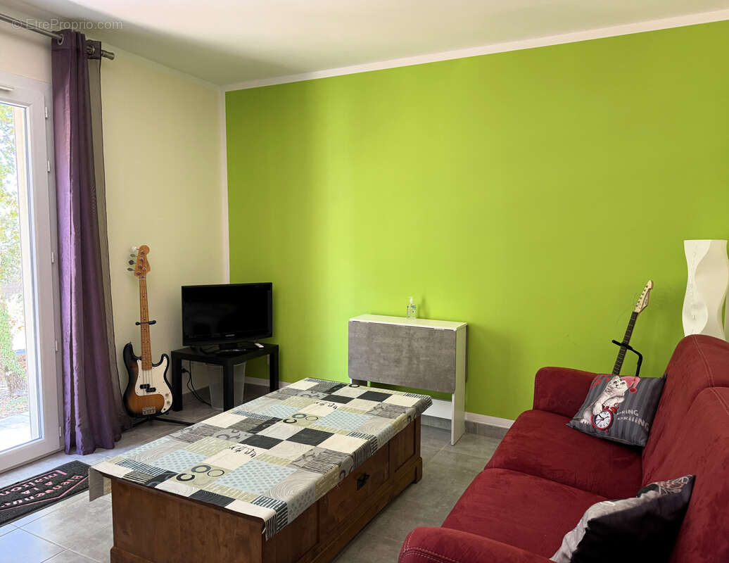 Maison à SUZE-LA-ROUSSE