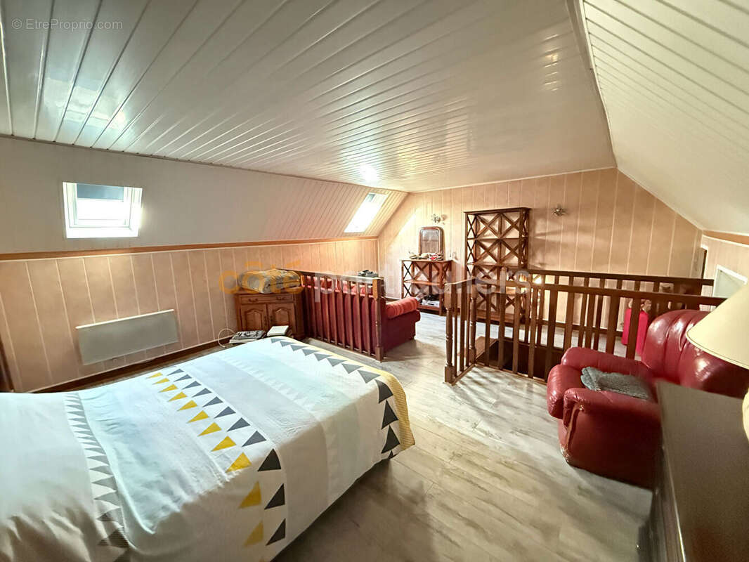 Maison à LA BONNEVILLE-SUR-ITON