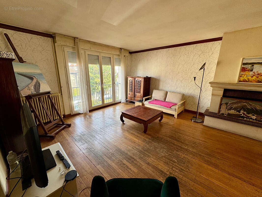 Appartement à NOISY-LE-SEC