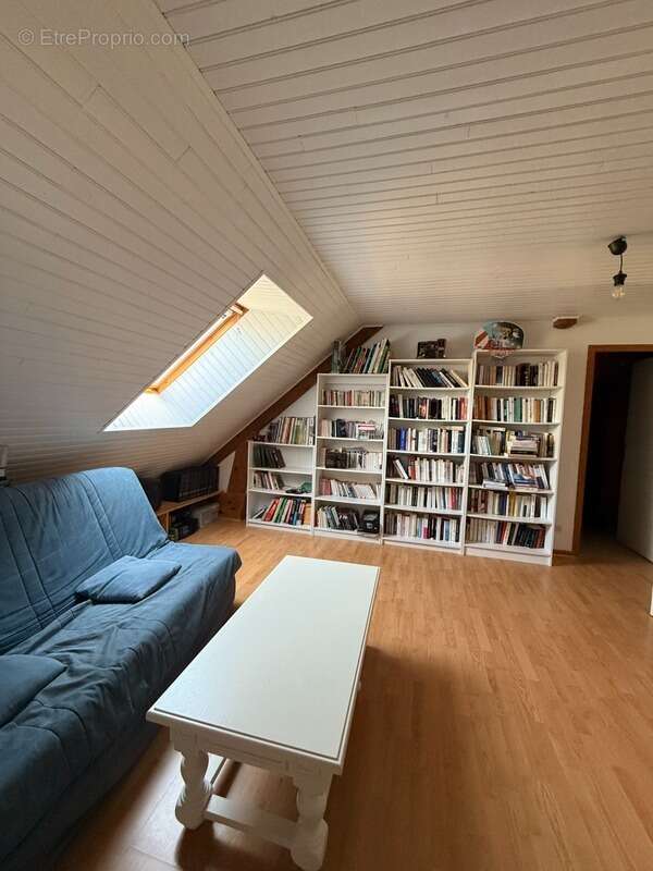 Maison à CHENIERS