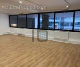 Commerce à PARIS-10E