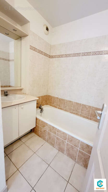 Appartement à CARCASSONNE