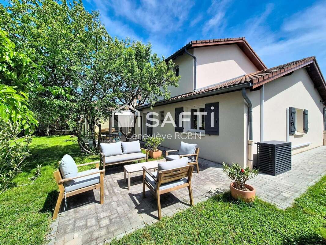 Photo 2 - Maison à SAINTE-CONSORCE
