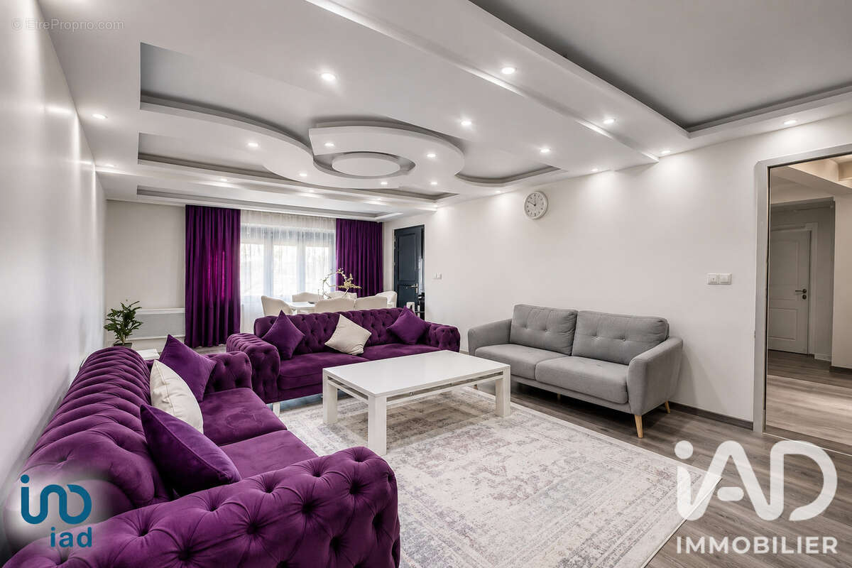 Maison 156 m² à Goussainville  - photo 2