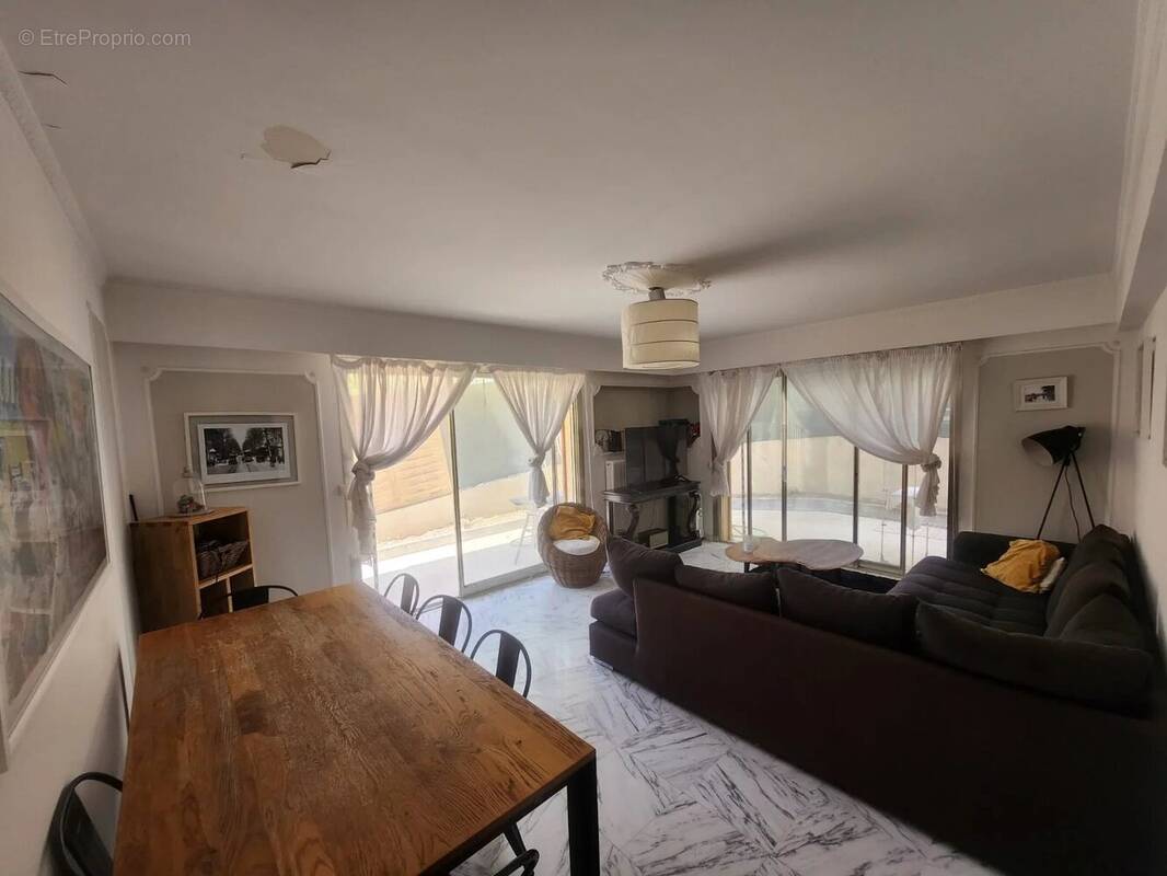 Appartement à NICE