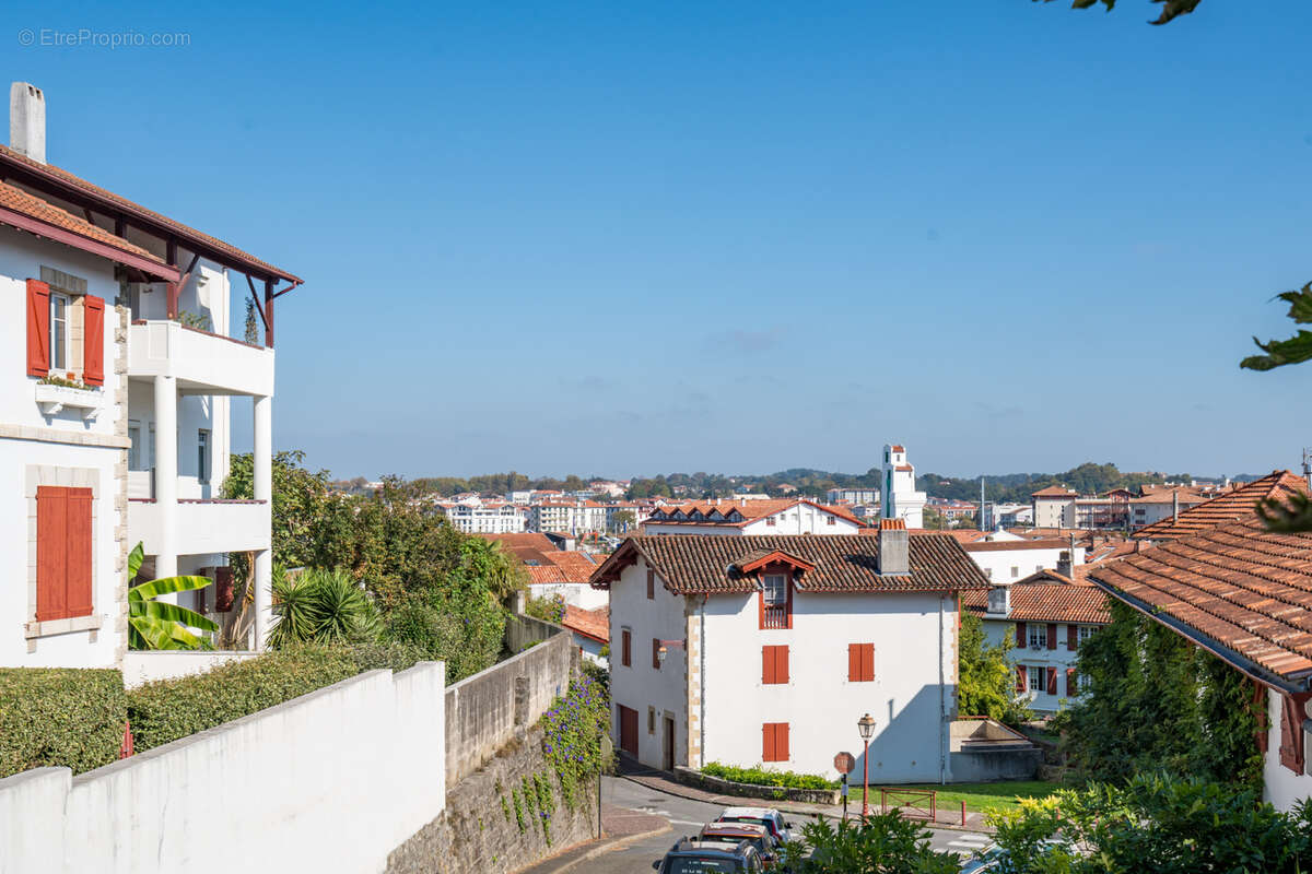Appartement à CIBOURE