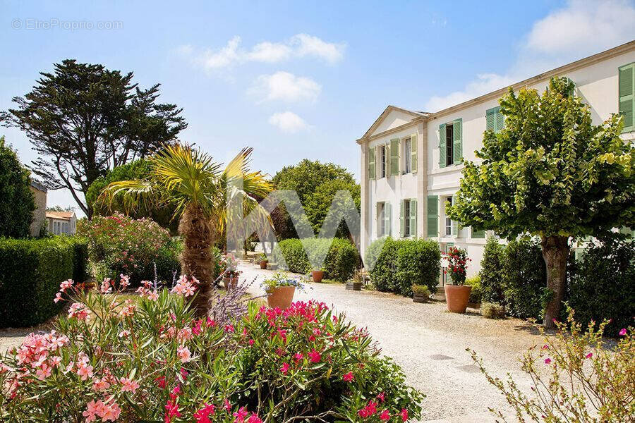 Appartement à SAINT-MARTIN-DE-RE