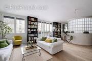 Appartement à NEUILLY-SUR-SEINE