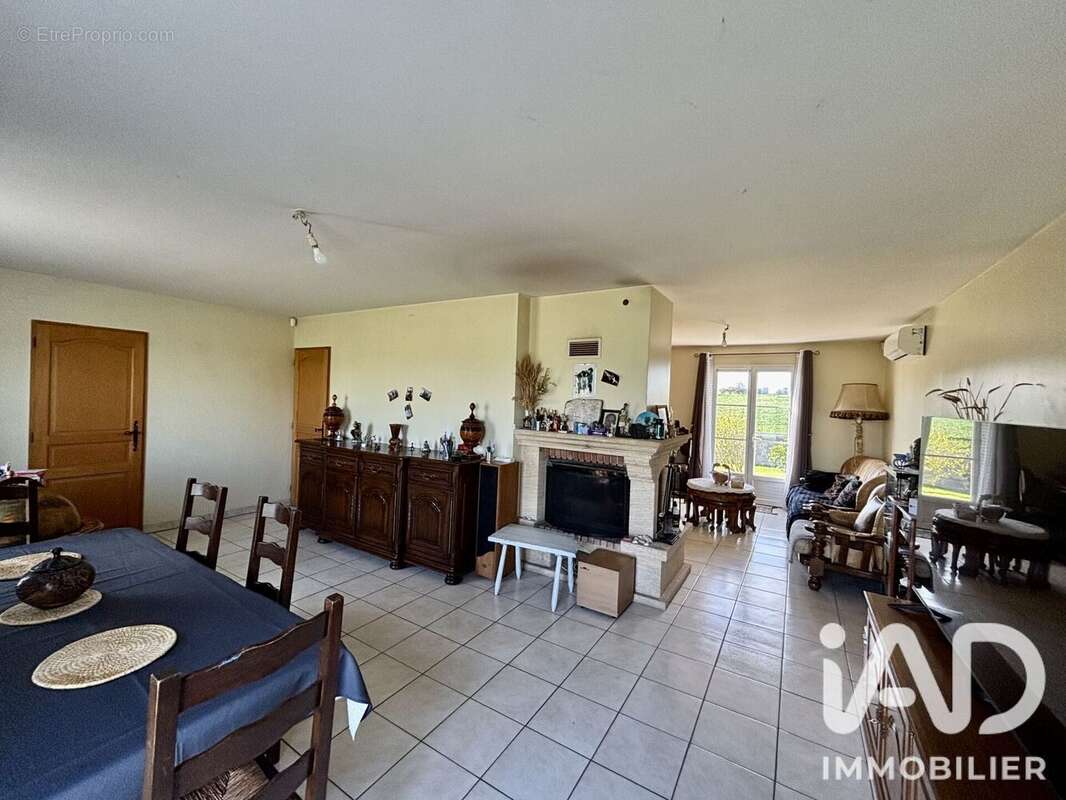 Maison 150 m² à Chenoise  - photo 3