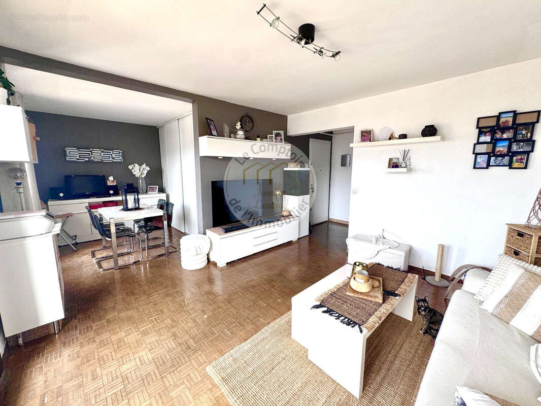 Appartement à MARSEILLE-9E