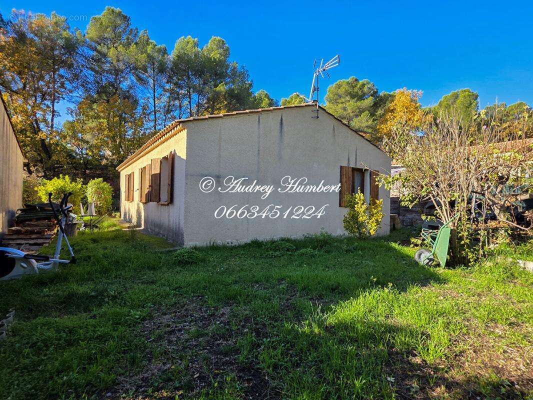Maison à PIERREVERT