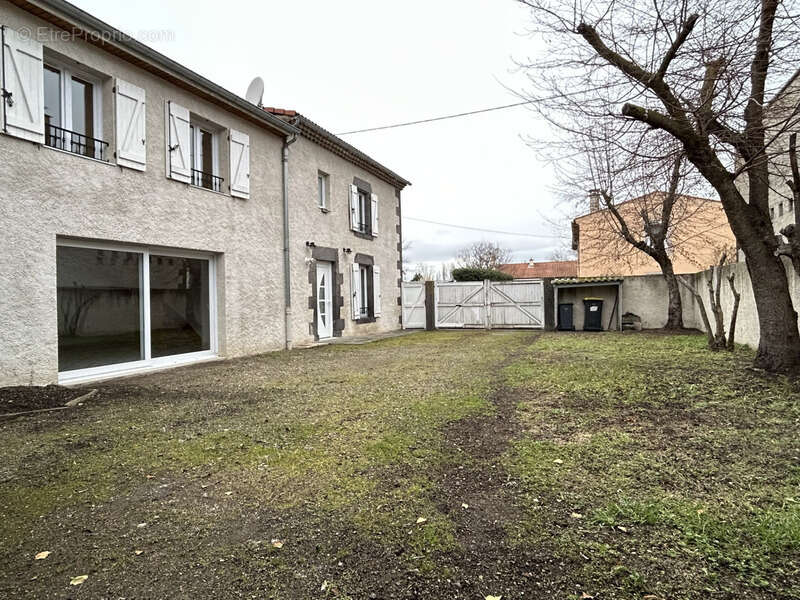 Maison à CHAPPES