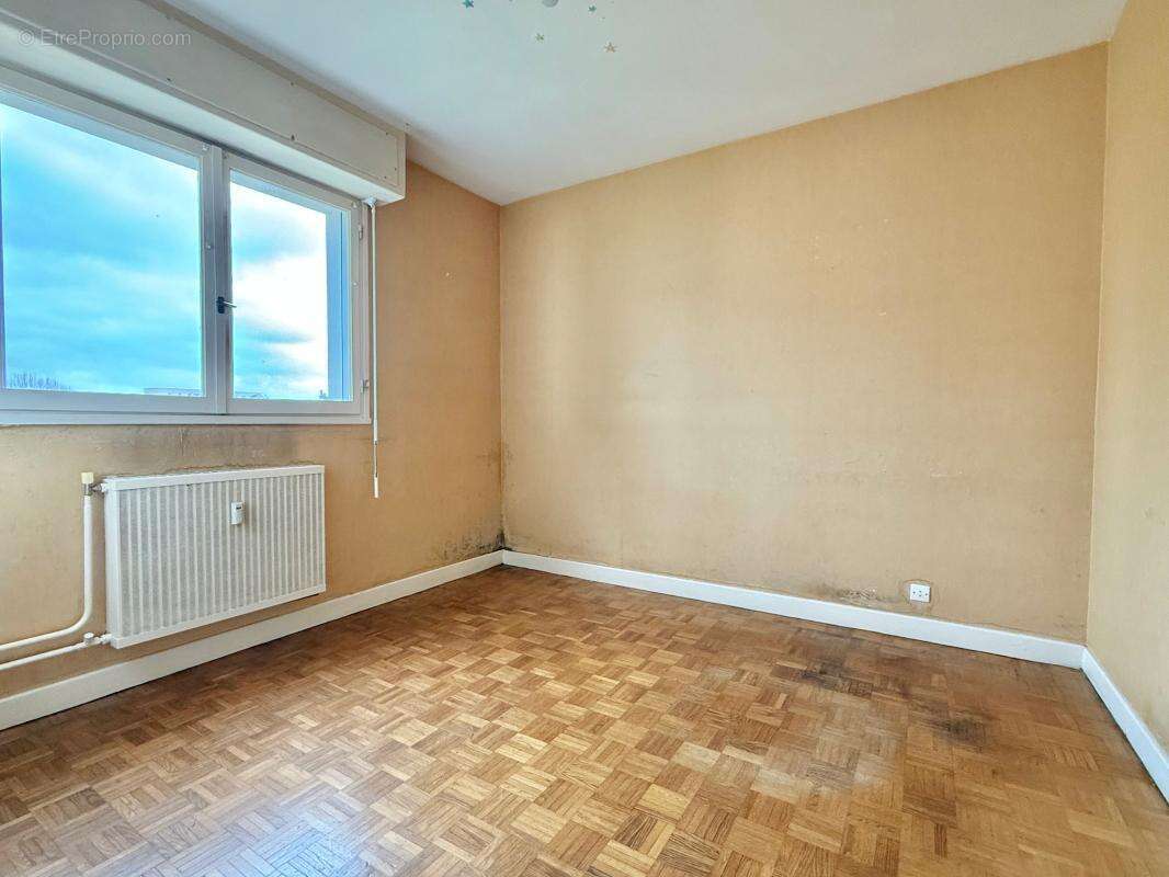 Appartement à CHENOVE