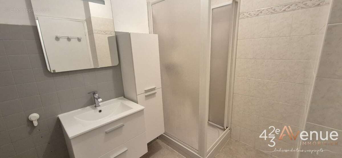 Appartement à SAINT-ETIENNE