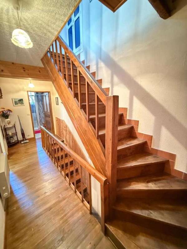 Maison 86 m² à Luzenac  - photo 10
