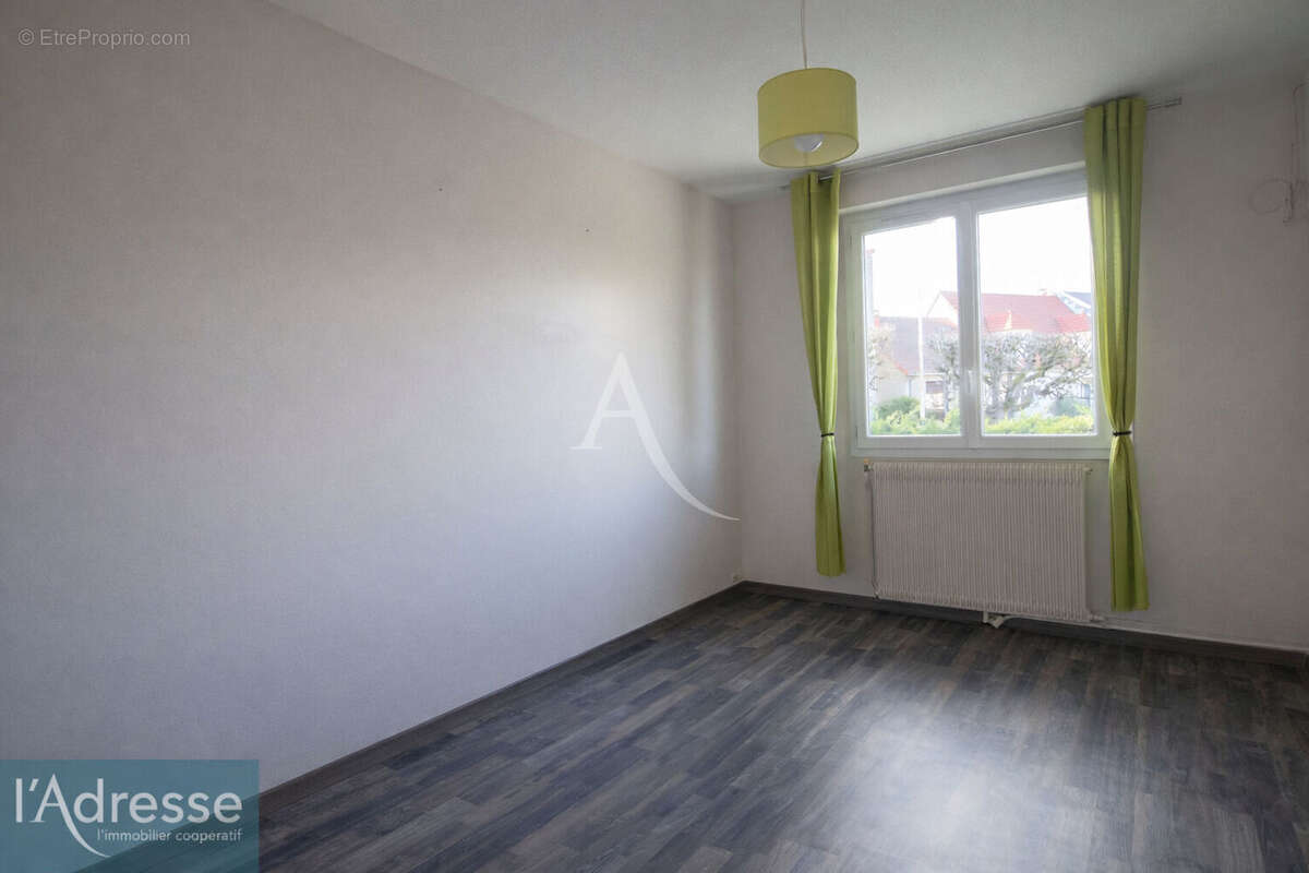 Maison à SAVIGNY-SUR-ORGE