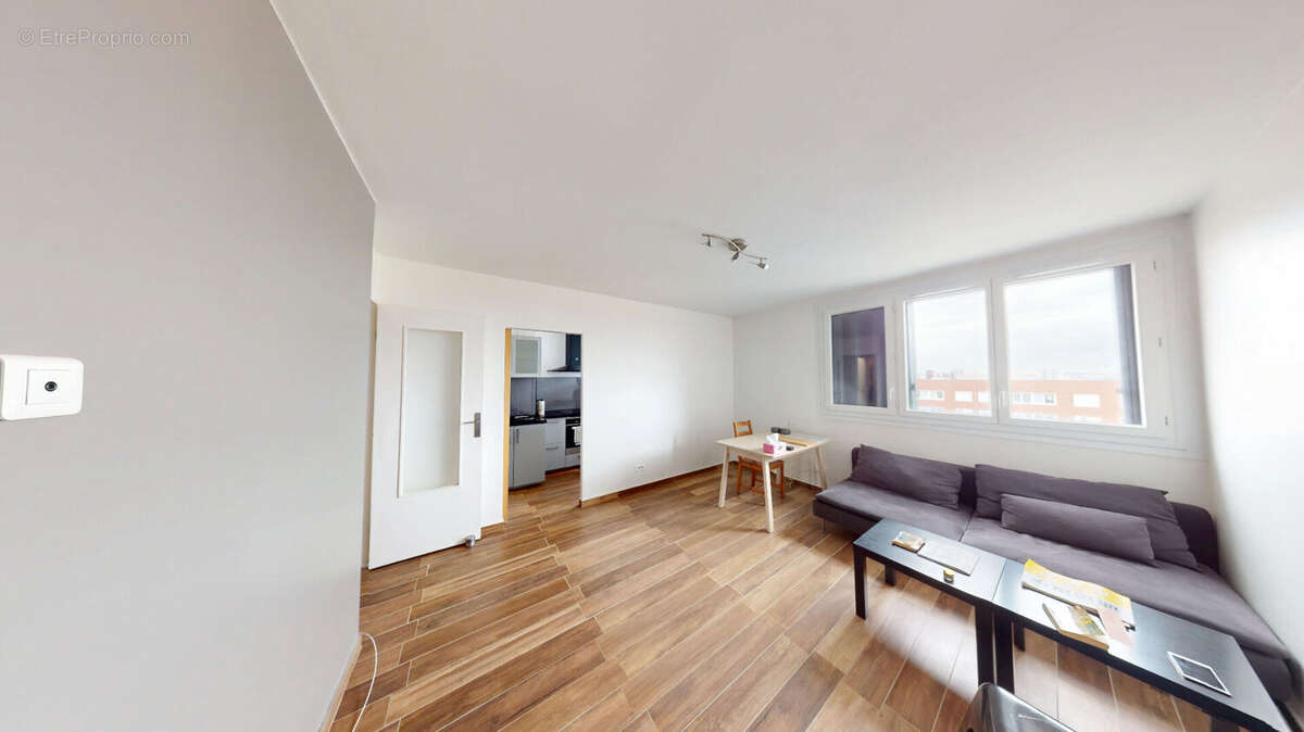 Appartement à IVRY-SUR-SEINE