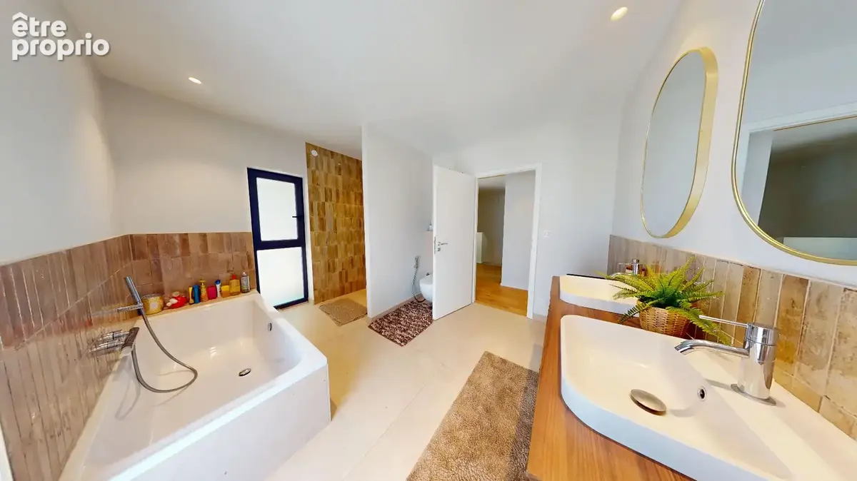 Maison d'architecte 5 pièce 160 m² avec piscine - photo 12