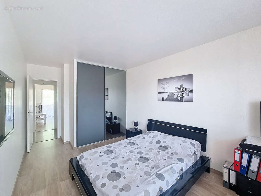 Appartement à VENCE