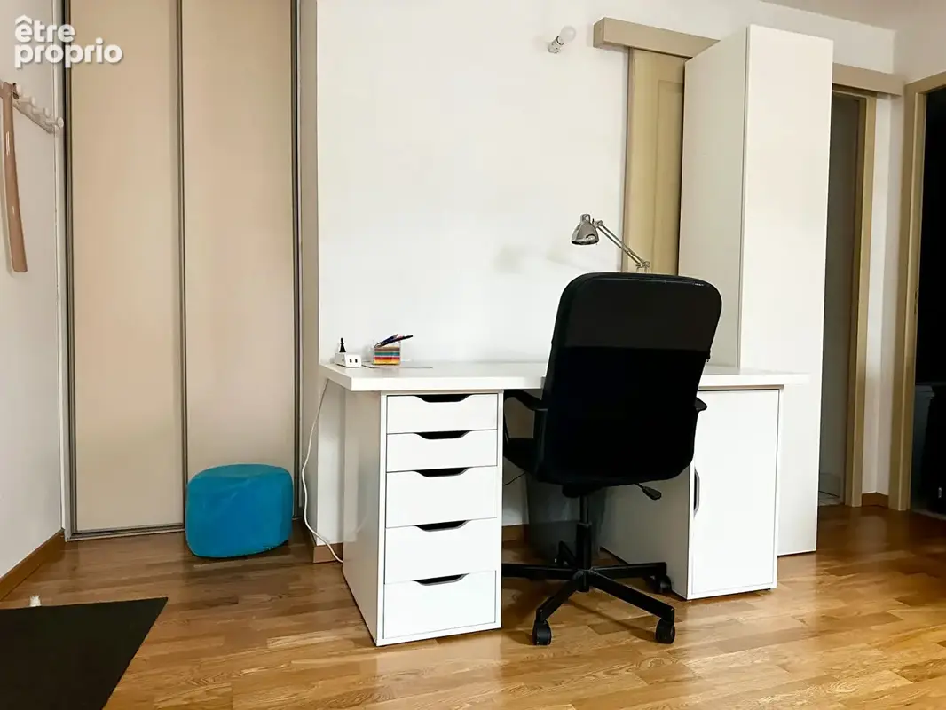 NANCY - Studio  37,40 m² Carrez / 48,60 m² au sol - Vendu meublé - photo 6