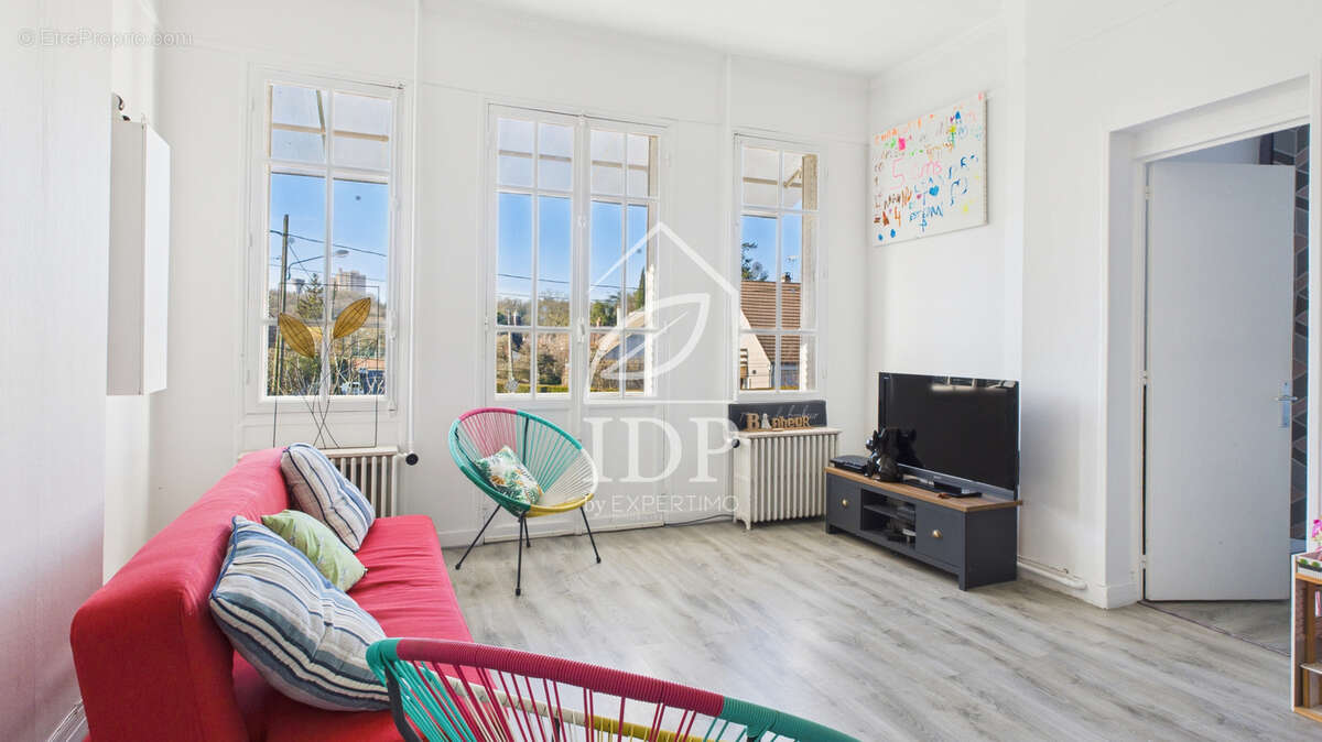 Appartement à SOISY-SUR-SEINE