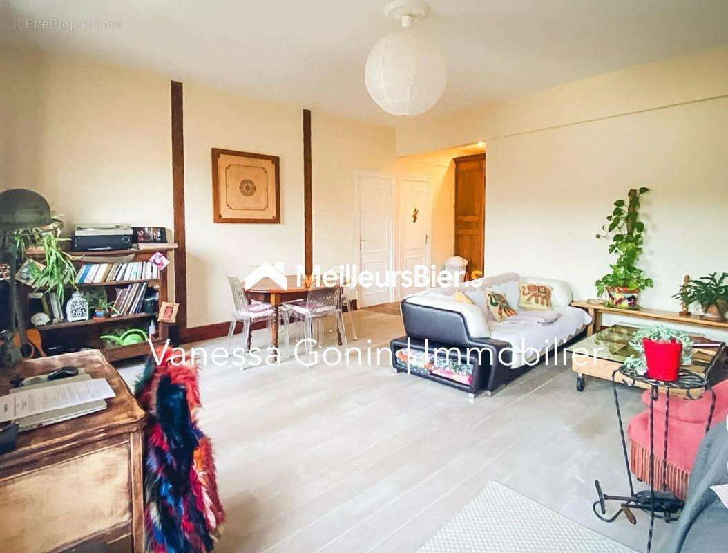 Appartement à VILLEFRANCHE-SUR-SAONE