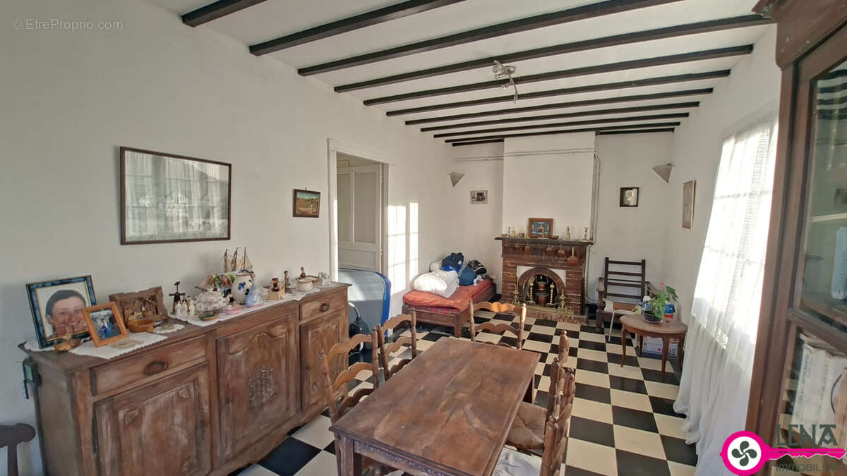 Maison à CIBOURE