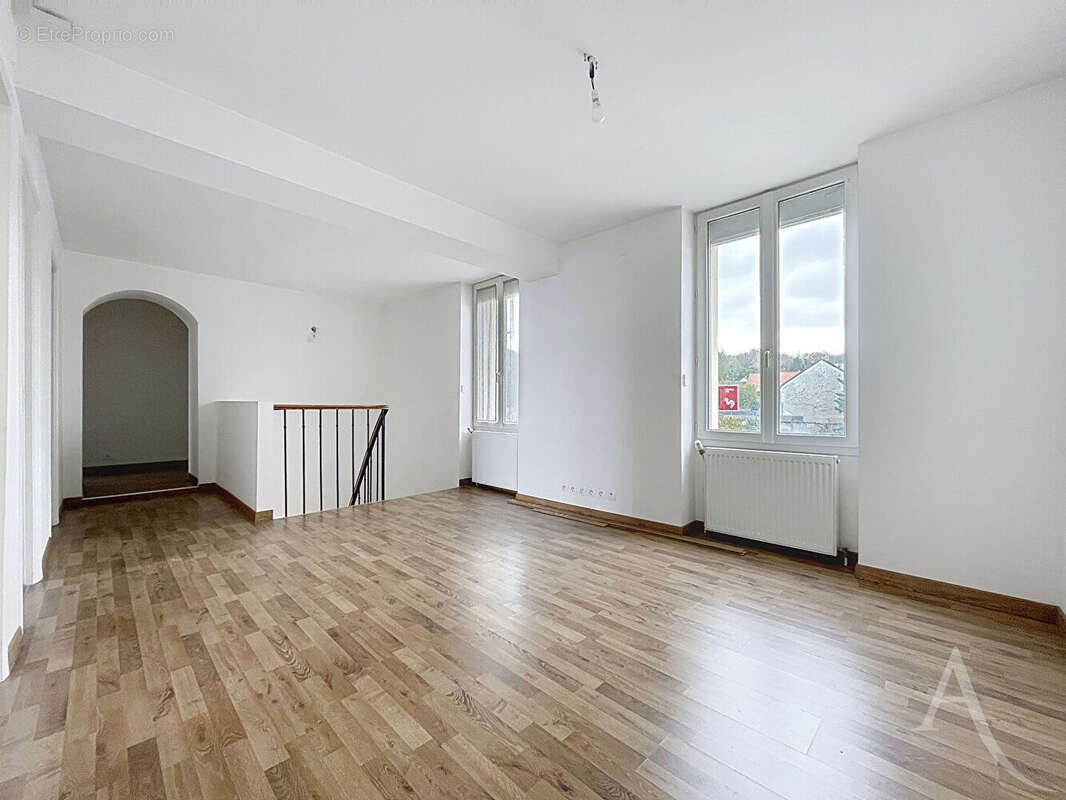 Maison à AUBERGENVILLE