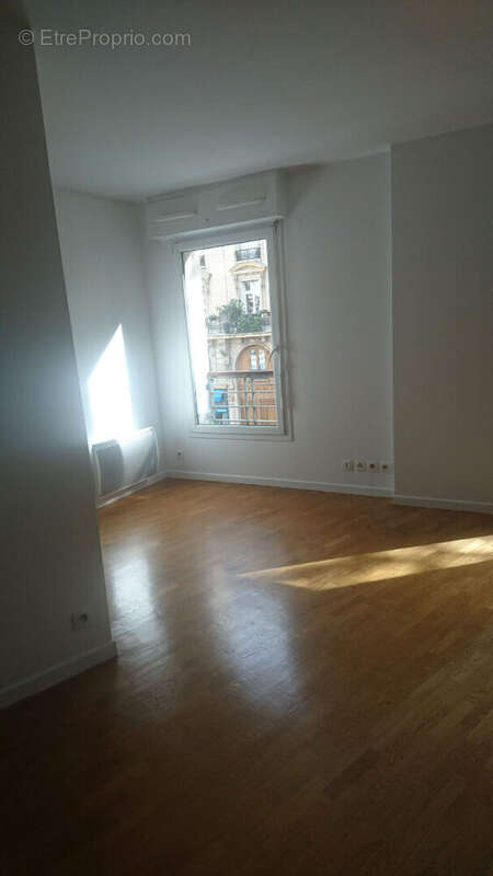 Porte de Saint Ouen studio ensoleillé - photo 10