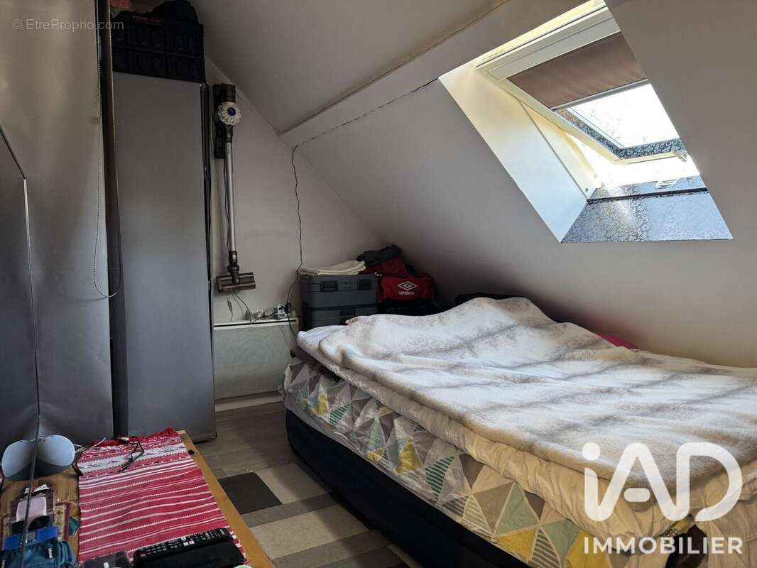 Photo 3 - Appartement à SAINTE-GENEVIEVE-DES-BOIS