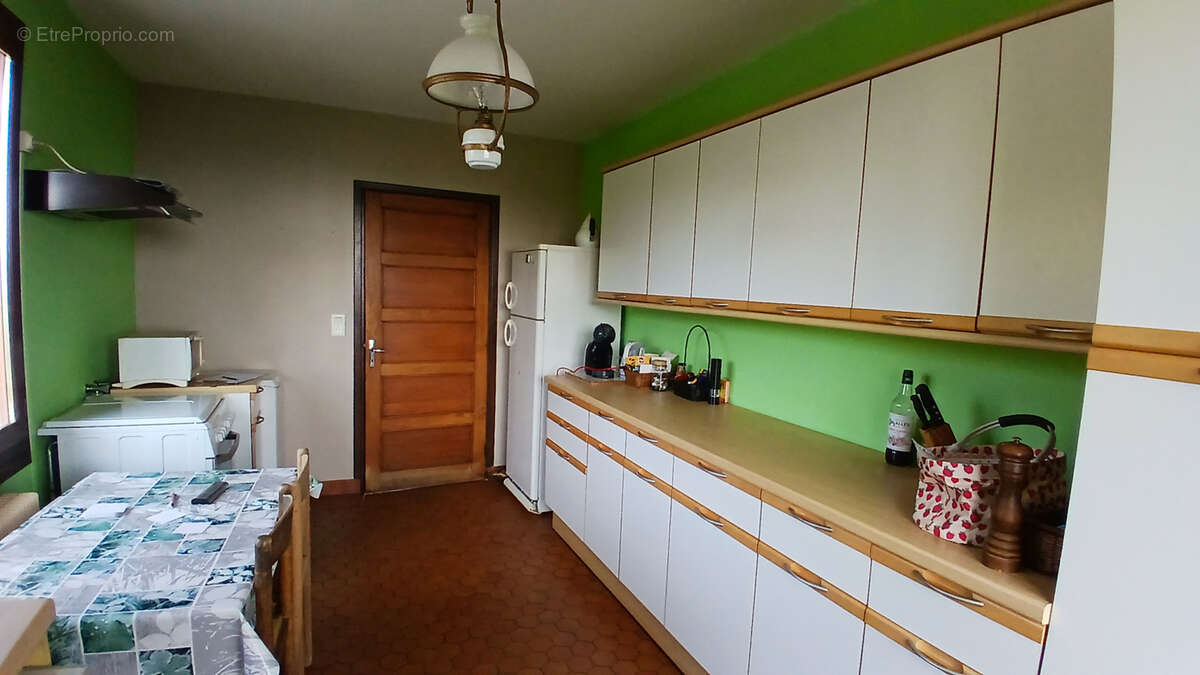 Maison à VOLLORE-VILLE