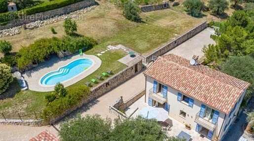 Maison à LE BAR-SUR-LOUP