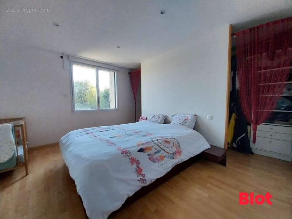 Maison à BAIN-DE-BRETAGNE