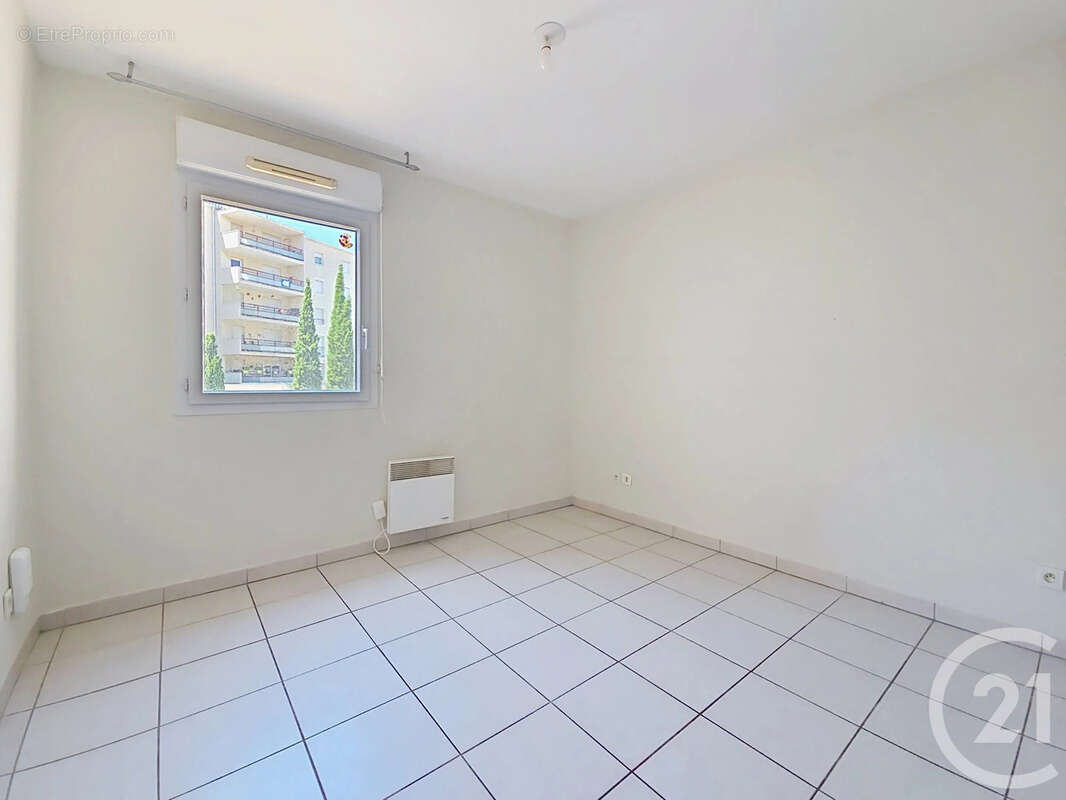 Appartement 64 m² à Sete  - photo 7