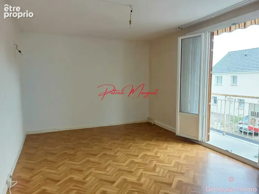 Appartement 92 m² à Chateauroux  - photo 2