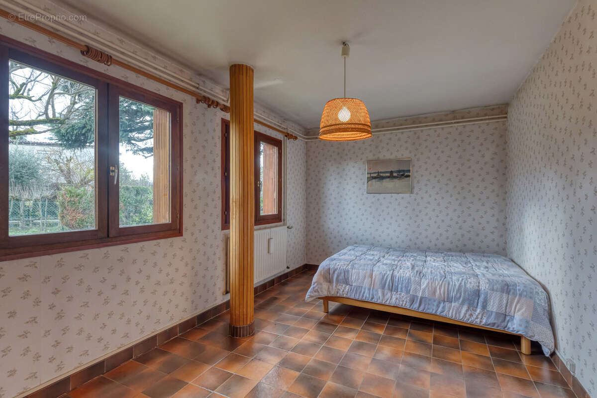 Maison à ECHIROLLES