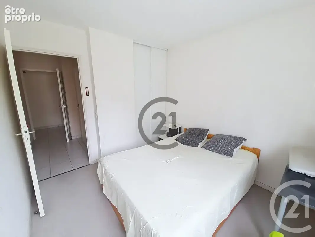 Appartement 3 pièces 67 m² à vendre à Saint-Georges-Sur-Baulche (89000) - photo 9