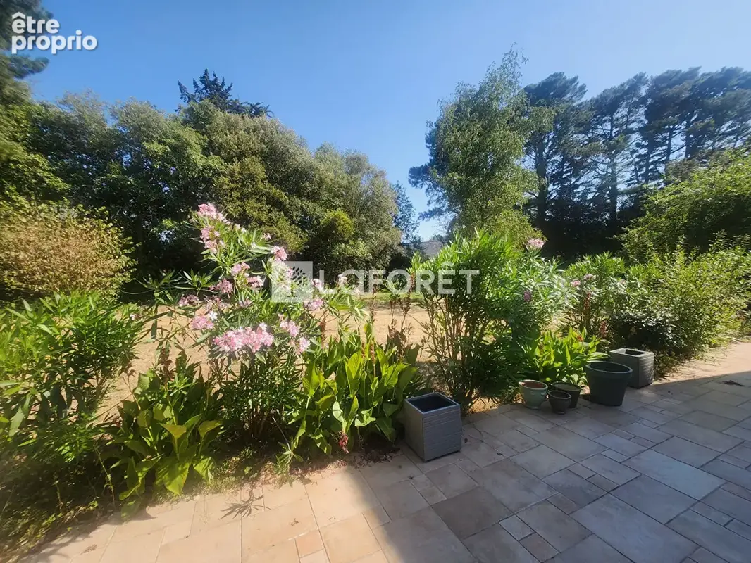 Maison 8 pièce(s) 196 m2 - photo 10