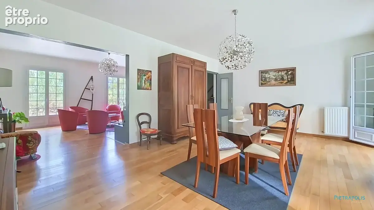 Maison 205 m² à Rive-De-Gier  - photo 4