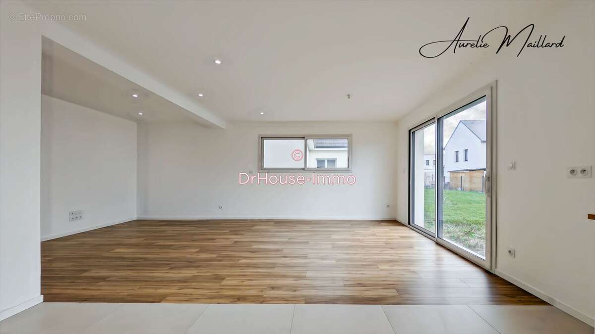 Maison à BRETTEVILLE-SUR-LAIZE