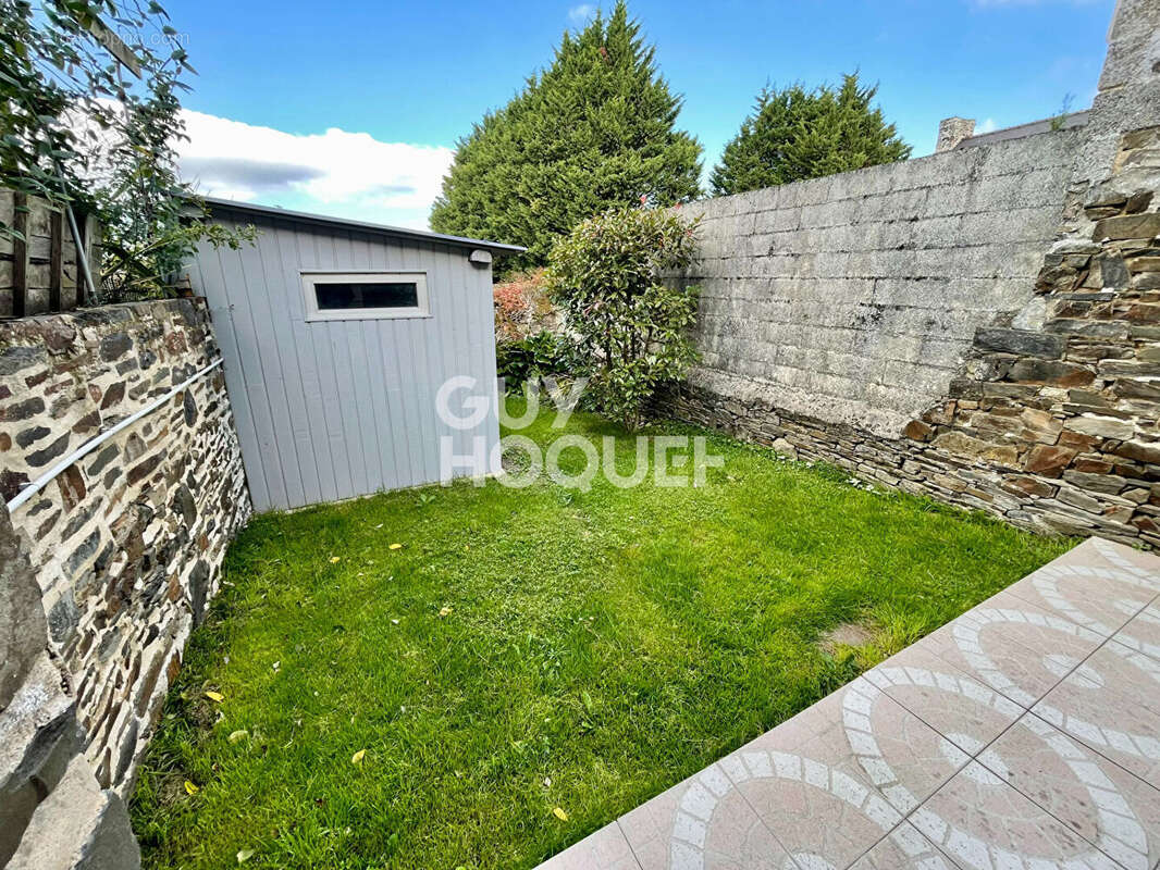 Maison à DOL-DE-BRETAGNE