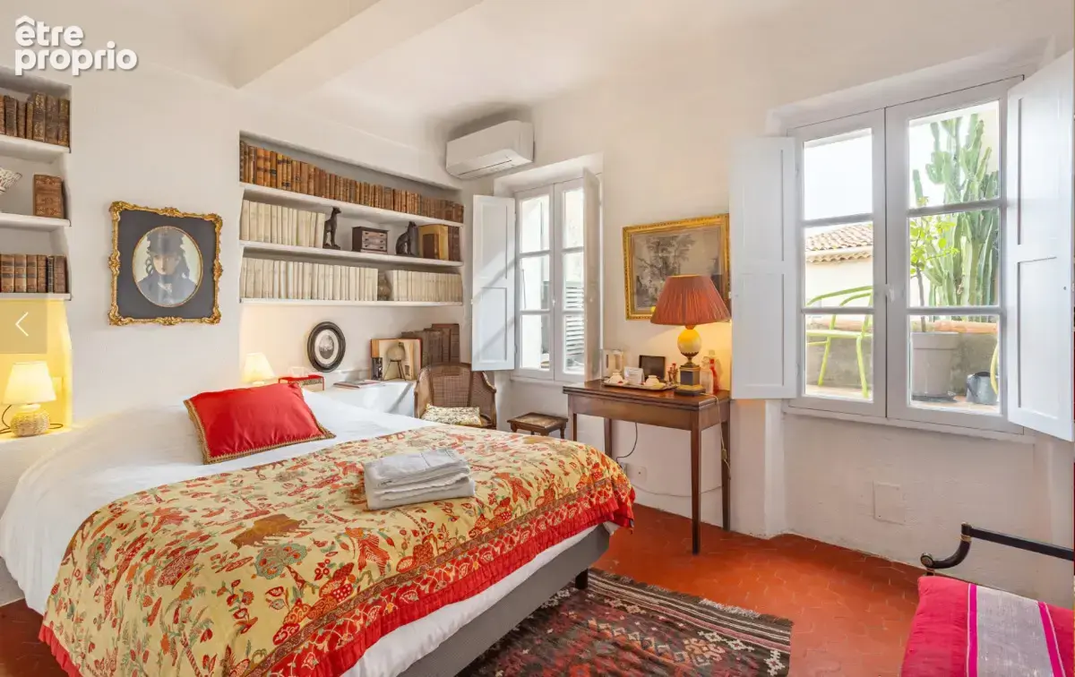 Grimaud : Maison de village 250 M2 avec terrasse, maison d'hôtes ou particulier - photo 19